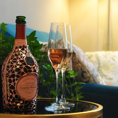 Stylish In Art Nouveau Building