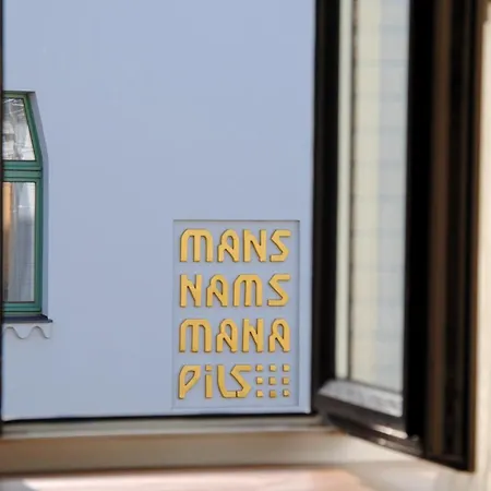 Apartamento Stylish In Art Nouveau Building