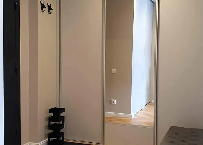 Stylish In Art Nouveau Building Dzīvoklis *